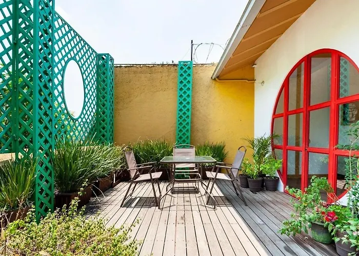 Oasis Rooftop, Amazing Location At Roma Norte. México DF